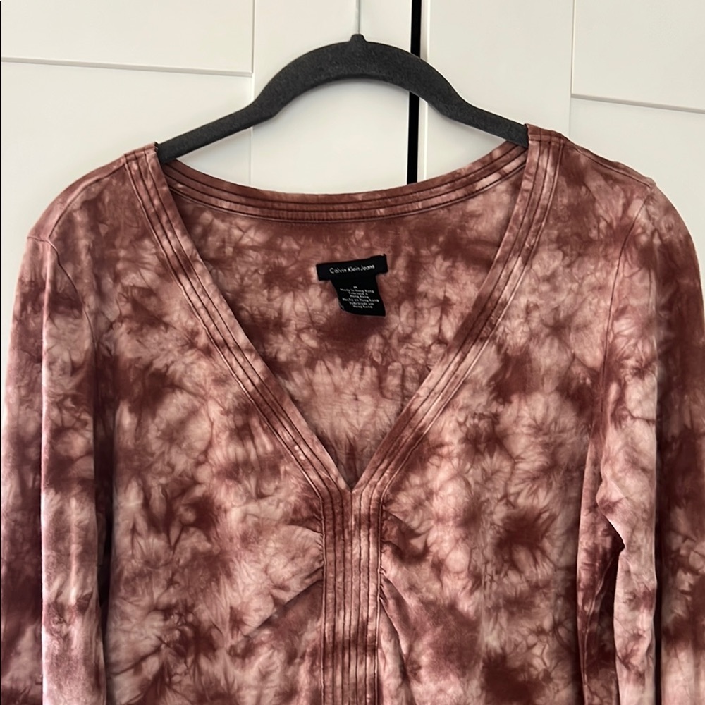 Calvin Klein Tie-Dye V-Neck Top